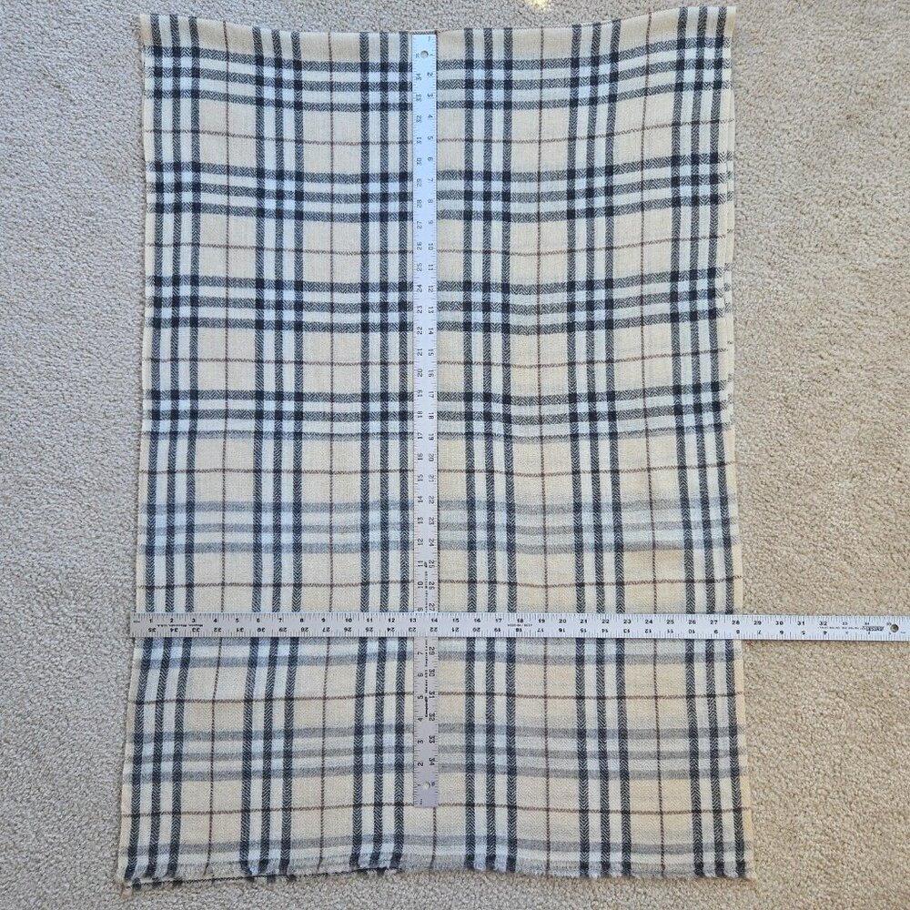 NWOT Cashmere Scarf Tan Plaid Nepal Open Weave Detail at Ends - Picture 4 of 13